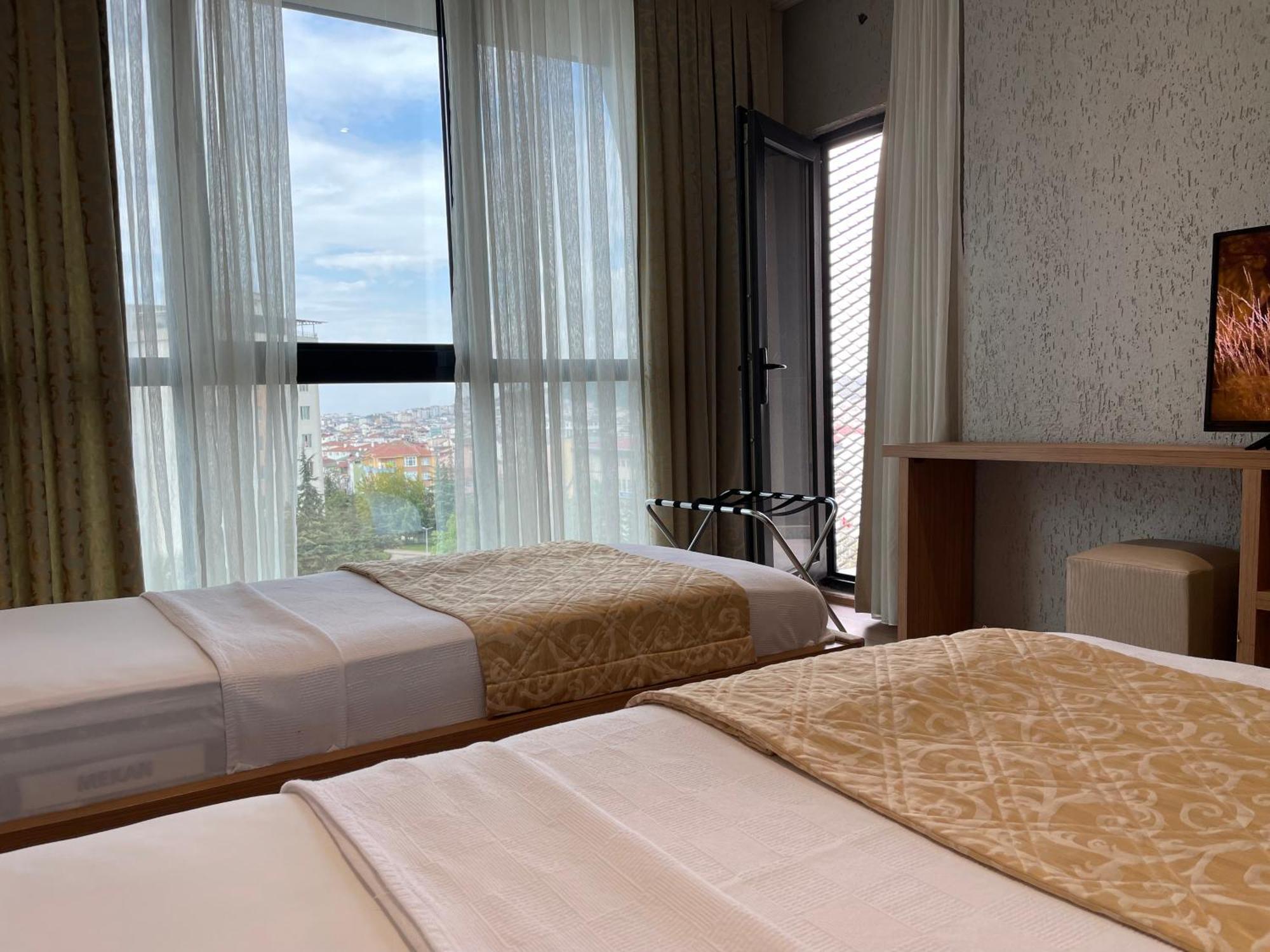 Innport Hotel Gebze Bagian luar foto