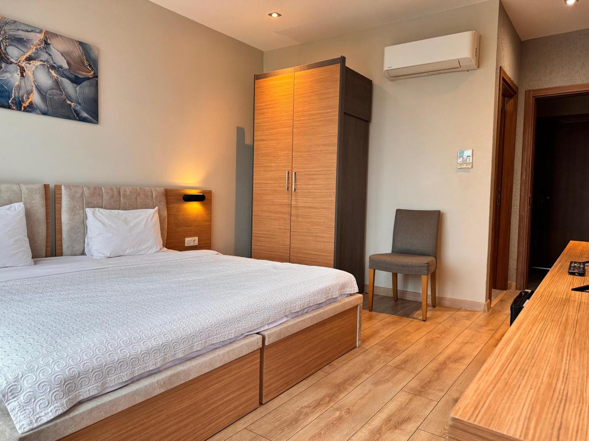 Innport Hotel Gebze Bagian luar foto