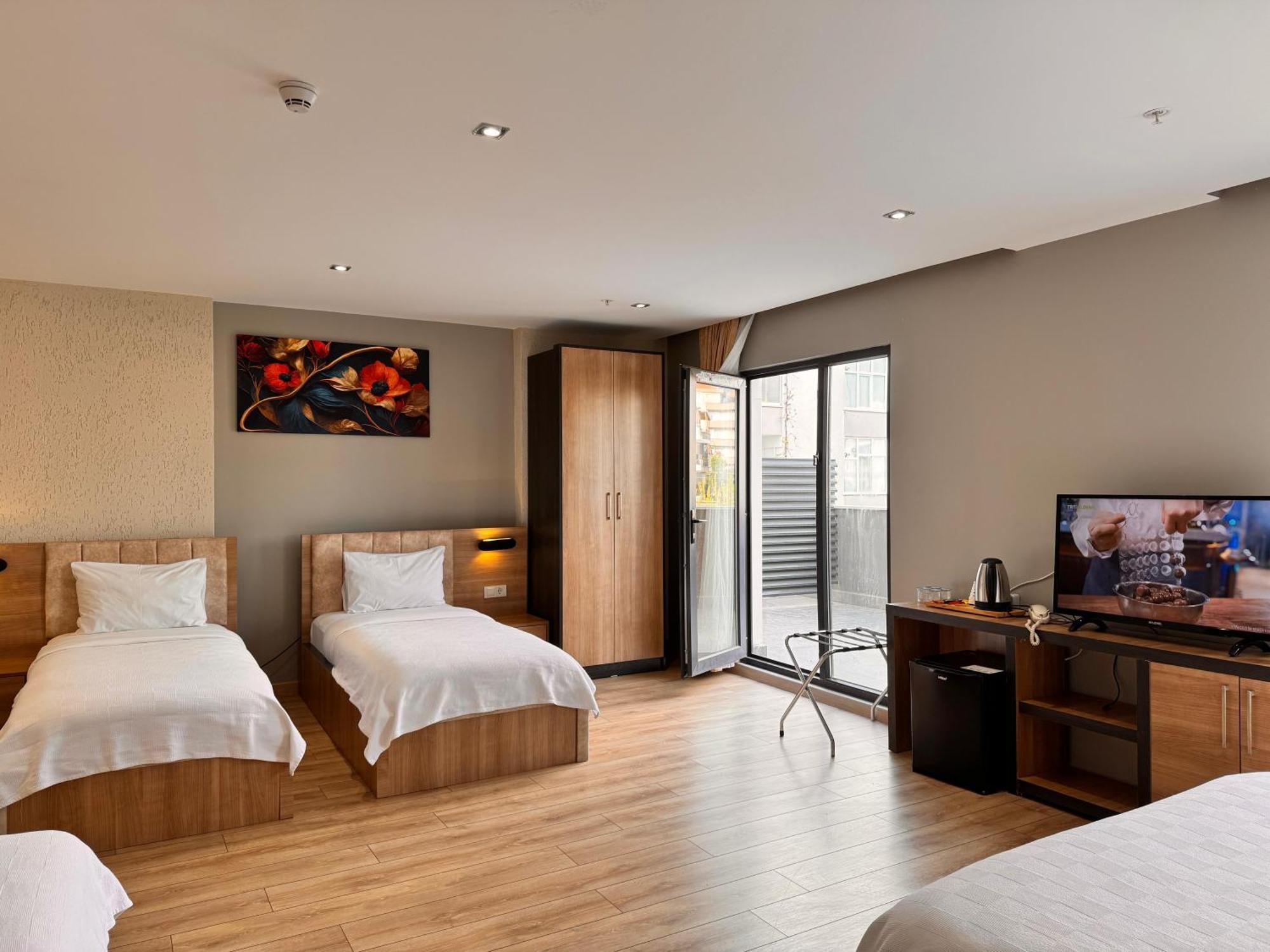 Innport Hotel Gebze Bagian luar foto