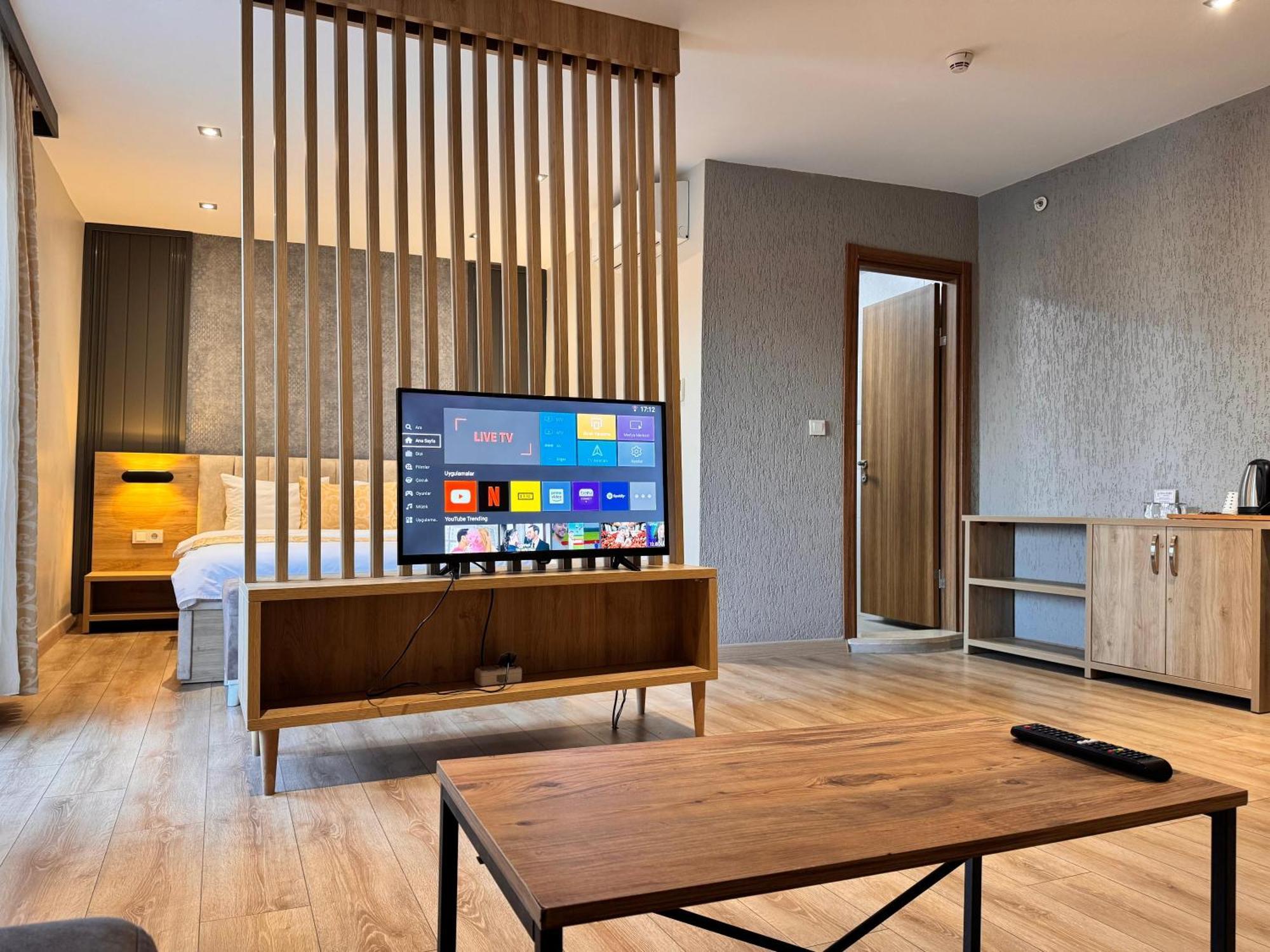 Innport Hotel Gebze Bagian luar foto